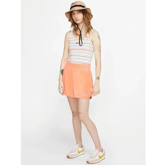 NEW Nike Sportswear Retro High Waist Orange Terry Snap Button Femme Shorts XXL - Picture 1 of 8